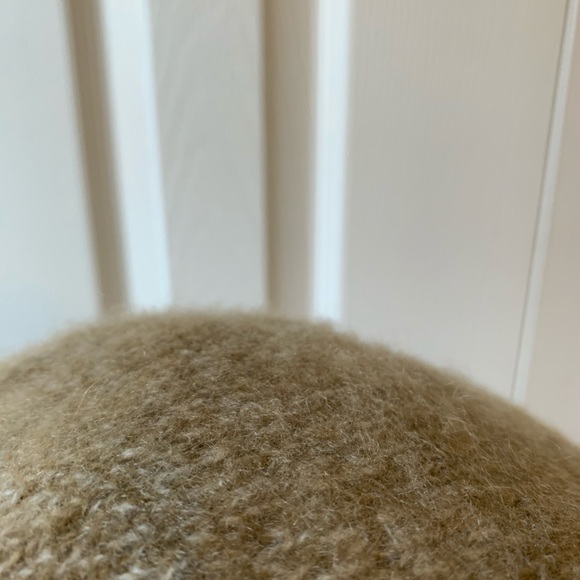 Sweater - Picture 4 of 4